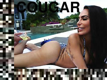 Stunning Cougar Lela Star Hot Porn Video With Handsome Dude