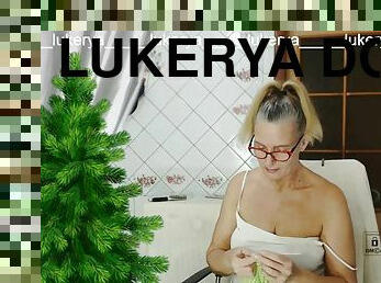Lukerya does not forget about New Years greetings