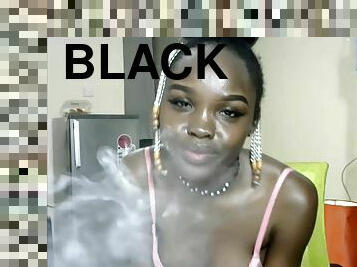 Dark Black African Amateur Porn Teenie Twerking naked on Cam