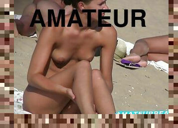Close-Up Spying For Ameteur Babes On The Nudist Beach