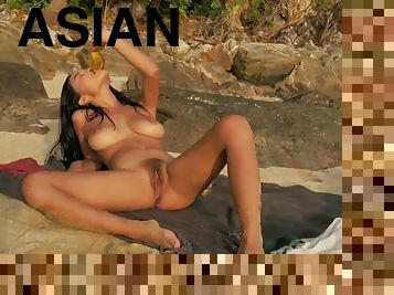 Asian Teenage Kahlisa One Day With her beauty