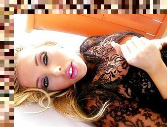 Blondie Samantha Saint Fucks In Alluring Lingerie