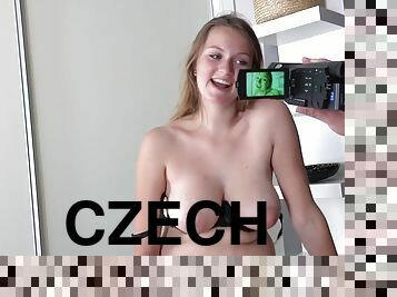 Czech big melons model Tereza tries to be a model in Casting