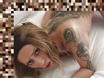 Lustful inked harlot energizing sex video
