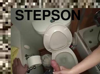 Stepson fucks mom in shower and she loves it - homemade porn
