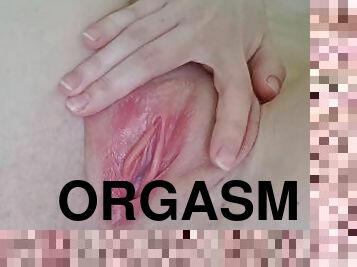 Masturbating clitoris after a shower