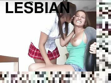 cipka, uczennica, lesbijskie, nastolatki, młode18, 18latki, oral, klapsy