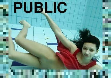 kúpanie, na-verejnosti, ruské, amatérske, zlatíčka, teenagerské, bazén, fetišistické, sprcha, bikini
