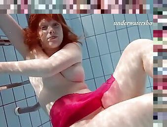 Teenie swimming underwater Lenka gets naked