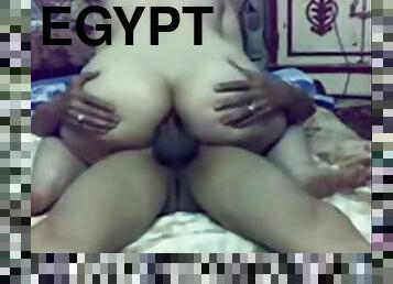 Horny Egyptian MILF dances and fucks hard