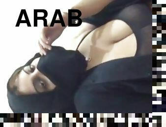 Arab bbw masturbate and tease