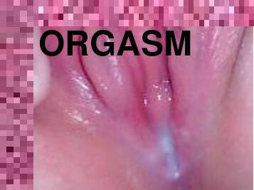 Throbbing pussy creamy close up orgasm