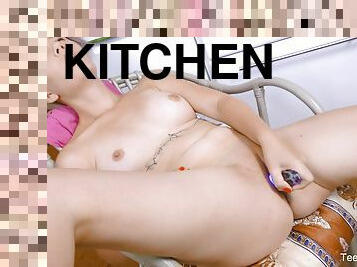 Kinky Ruth knocks one out in the kitchen all by herself