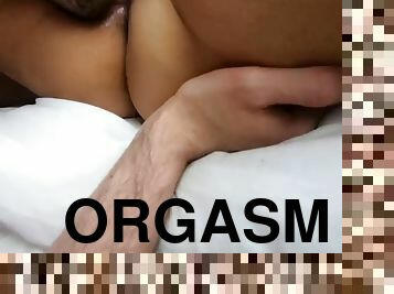 Licking pussy and clit with real orgasm