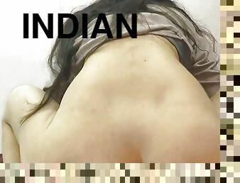  Indian moti gand wali bhabhi ko upar bitha k choda full HD 