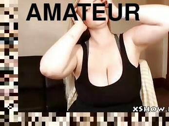 Hot chubby slut masturbate on live cam