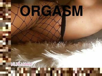 orgasmi, pillu-pussy, kolutyttö, laiha, ruikkiminen, amatööri, pitkät-sukat, tuhma, pov, oppilaitos