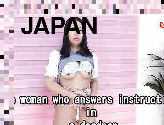 The woman who answers instructions in a deadpan - Fetish Japanese Video