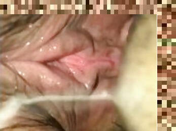 SRI LANKAN WHAT A GOOD BOY PUSSY LICKING UNTIL SHE  CUMS