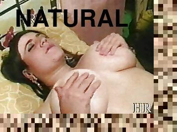 Natural busty Italian porn audition - 90s