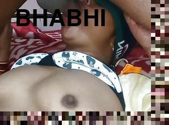 Desi annu bhabhi ne Dever ka kya mast tarike se land chusa h maja aa gya Indian Desi bhabhi deepthot Hind audio 