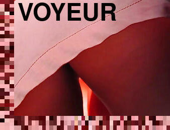 Voyeur likes filiming hotties