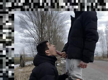 OUTDOOR GAY SUCKING 