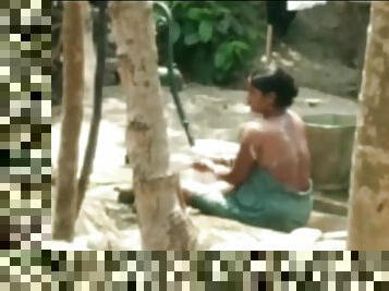 Desi Sexy Nude Bathing