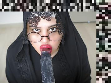 Real Arab Muslim StepMom in Niqab Hijab Masturbates Wet Pussy With BIG Dildo.