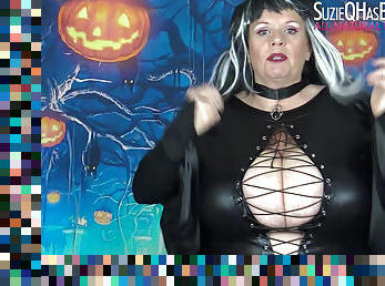 Suzie 44K Big Boobs Vampire