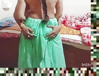 Desi Saari Girl Maina Bhabhi Ki Romantic Chudai Part 1. Blowjob With Chudai In Part 2