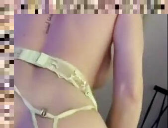 Blowjob sex for money cute amateur girlfriend helps her boyfriend relax by givi american big ass
