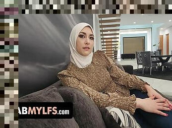 Muslim Stepmom To Stepson: Let Me Teach You About The Birds & The Bees - Hijab Mylfs
