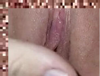 Amateur Milf gets Pussy Ate Up
