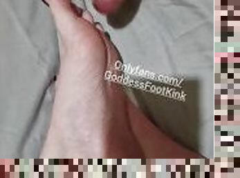 British Foot Fetish Goddess ~ Goddess FootKink (GoddessFK) Sexiest Feet EVER!