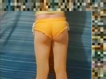 My favourite colour is yellow so I made a compilation  in my yellow shorts yellow heels and tights