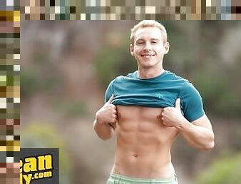 SEAN CODY - Grayson Starts His Teasing Video Showing Off His Masculine Body Before Touching Himself