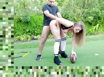 Football player Britney Amber gets fucked after an outdoor scrimmage